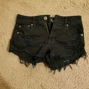 Black american eagle distressed jean short